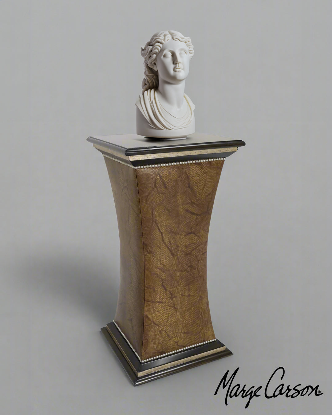 Pedestal de Lola