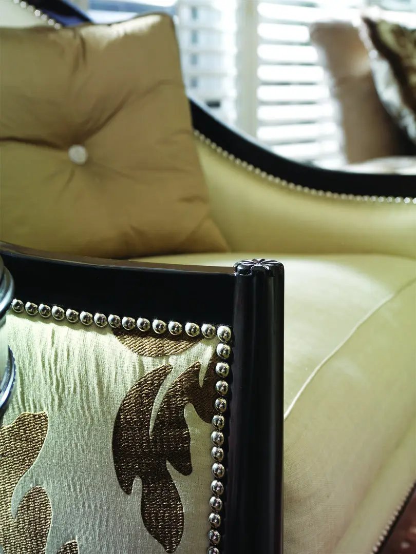 Largo Chair