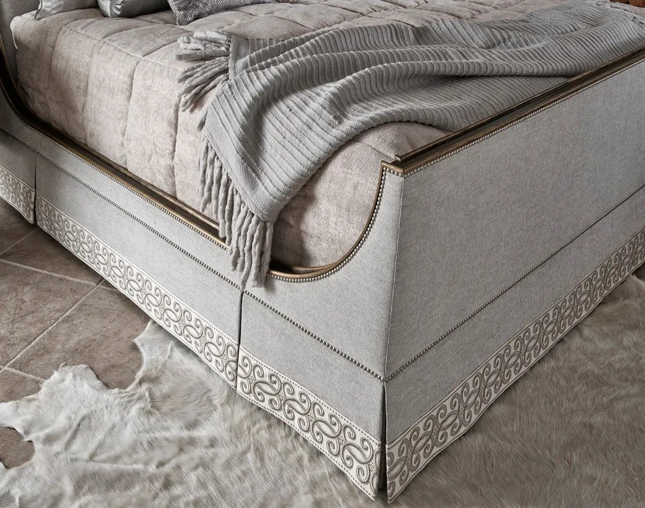 Solstice Panel Bed
