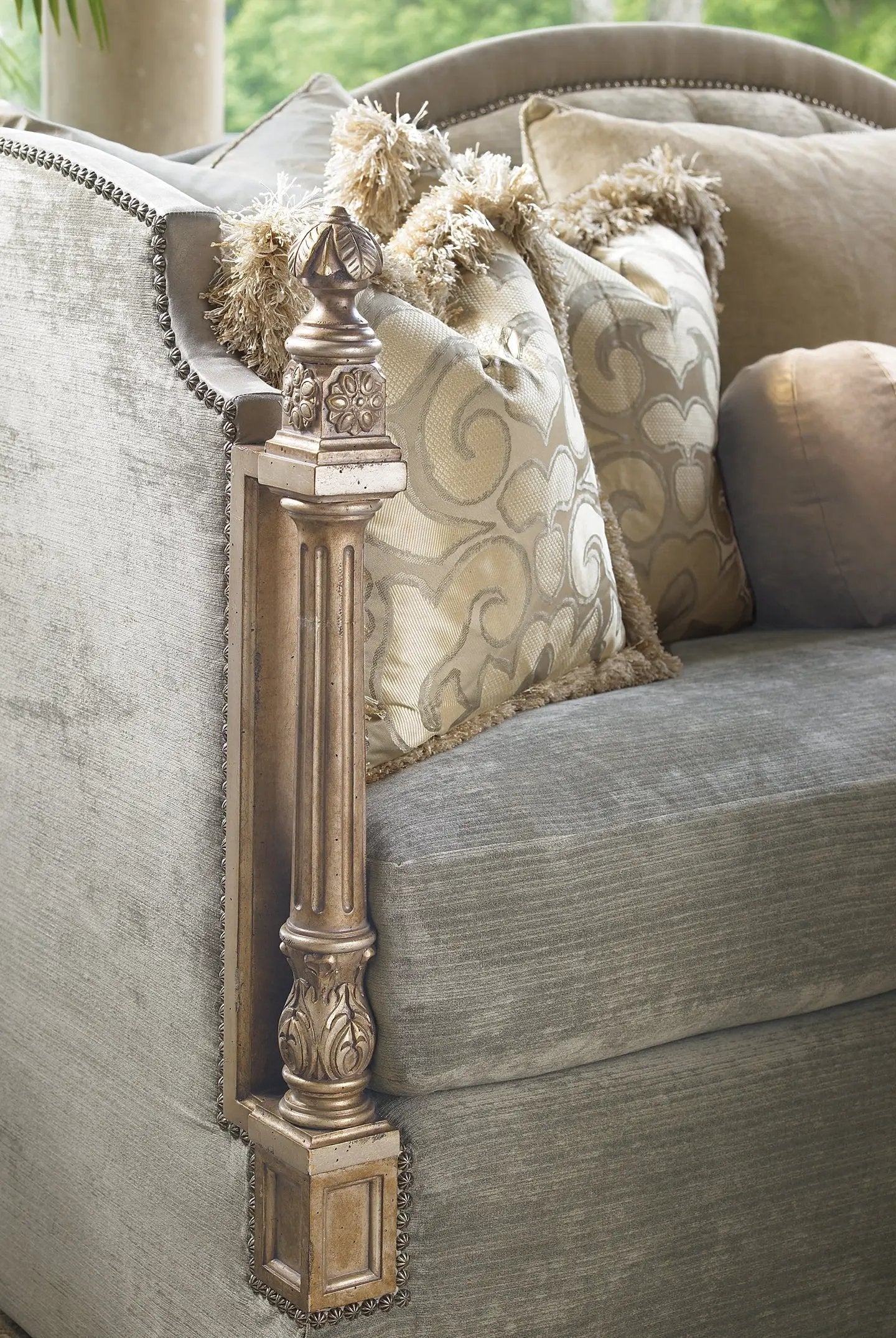 Trianon Court Sofa